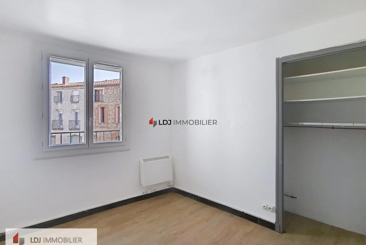 Appartement T3 lumineux sans charges à Saint-Féliu-d'Avall avec cour privée 