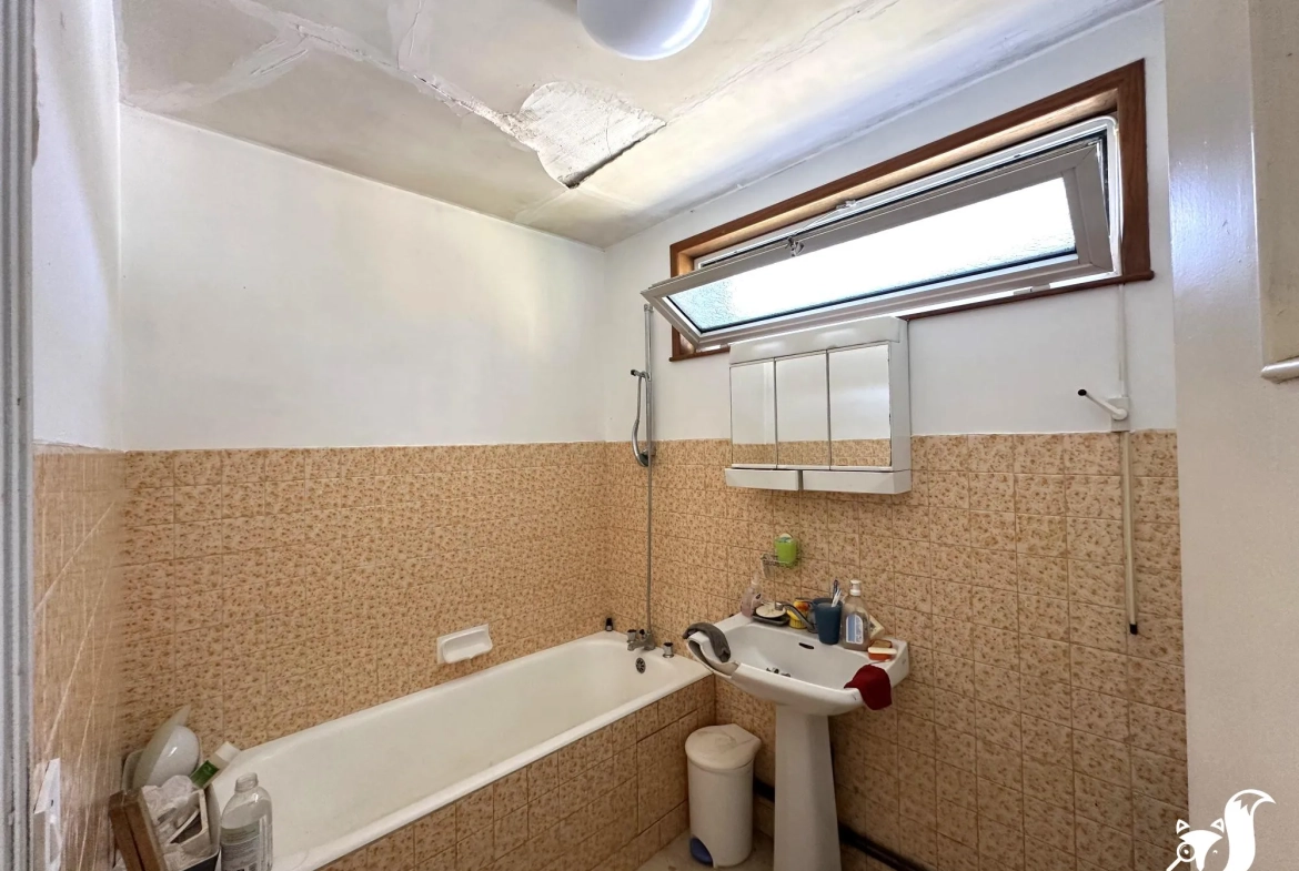 Maison à vendre à Montigny-en-Cambrésis – Projet de rénovation avec potentiel 