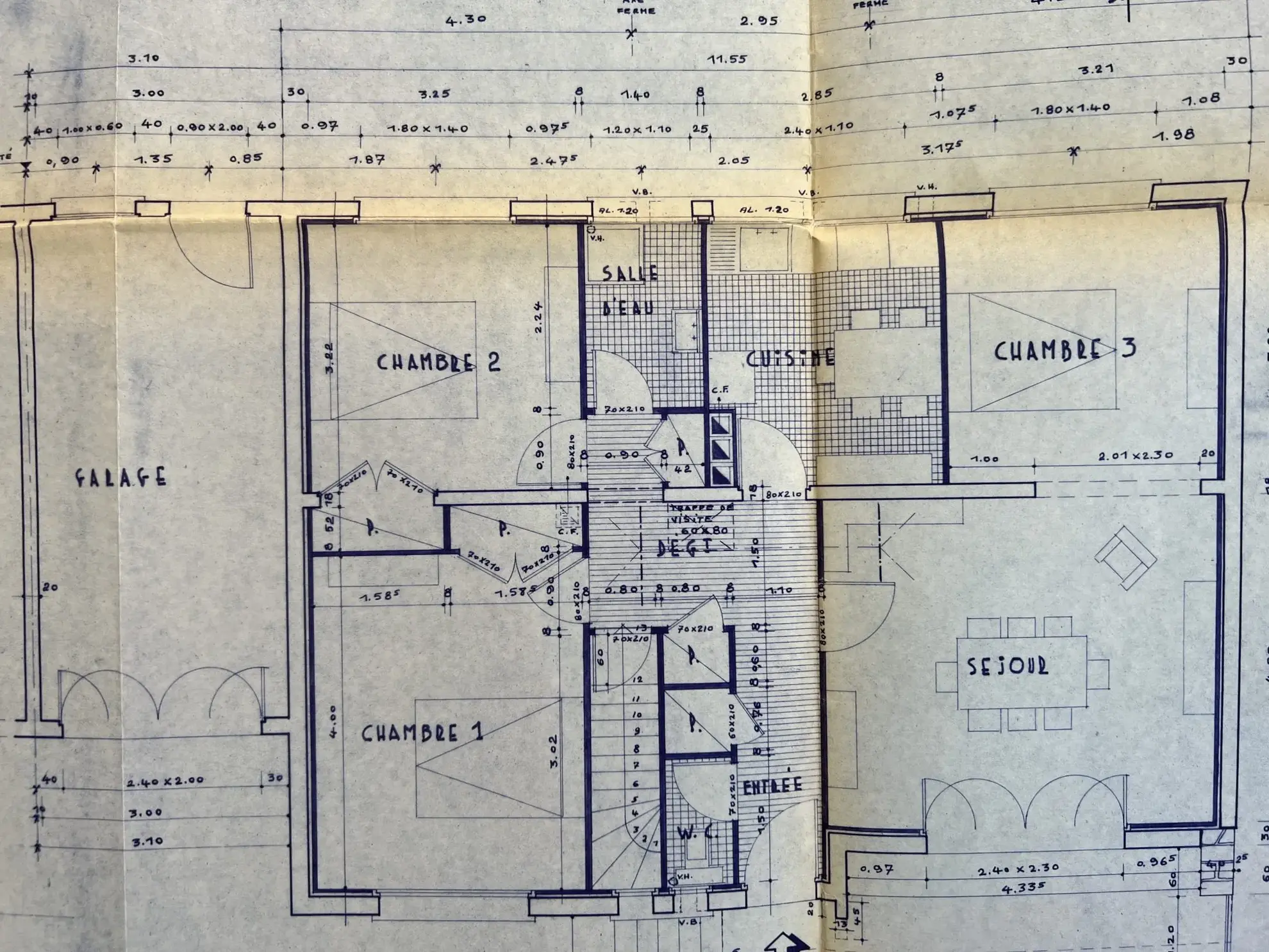 Maison à vendre à Saint-Berthevin – 77 m², jardin et garage, quartier calme 