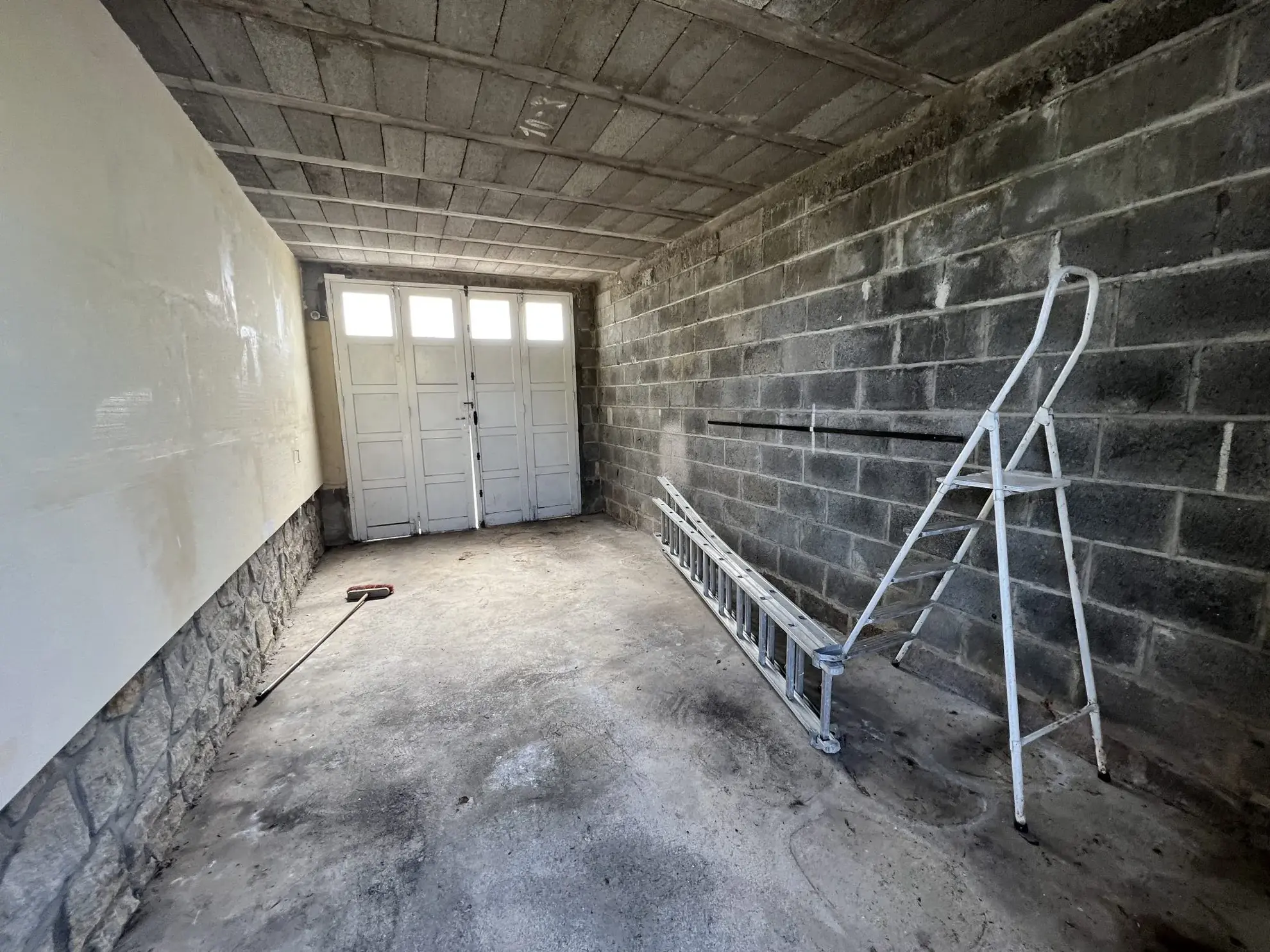 Maison à vendre à Saint-Berthevin – 77 m², jardin et garage, quartier calme 
