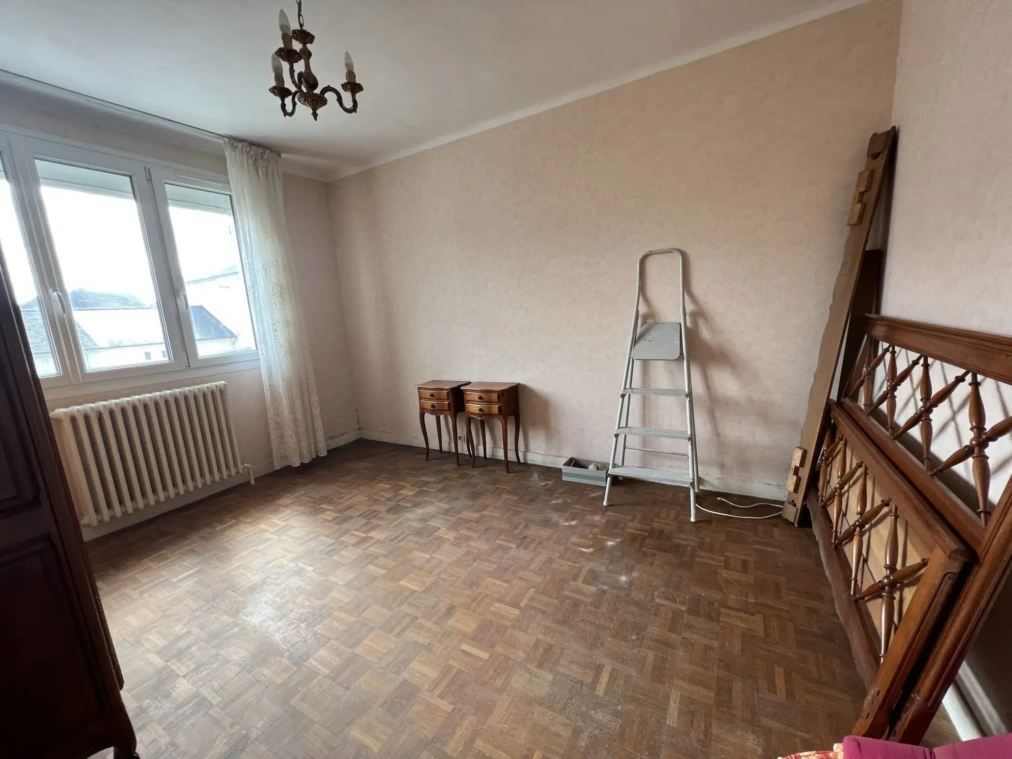 Maison à vendre à Saint-Berthevin – 77 m², jardin et garage, quartier calme 