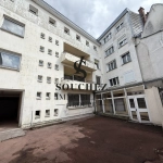Appartement de 90 m² à aménager avec parking en hyper-centre d'Arras