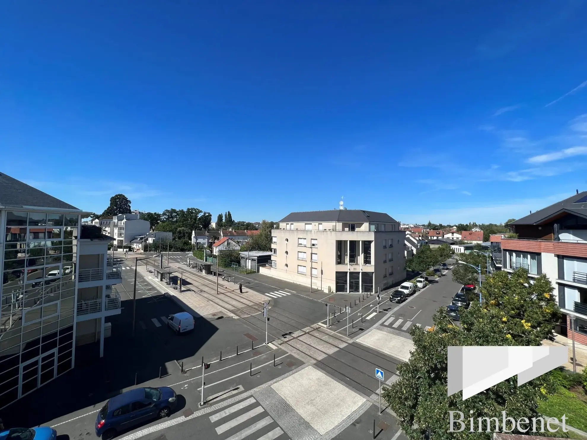 Appartement T1 avec terrasse à Fleury-les-Aubrais dans résidence récente 