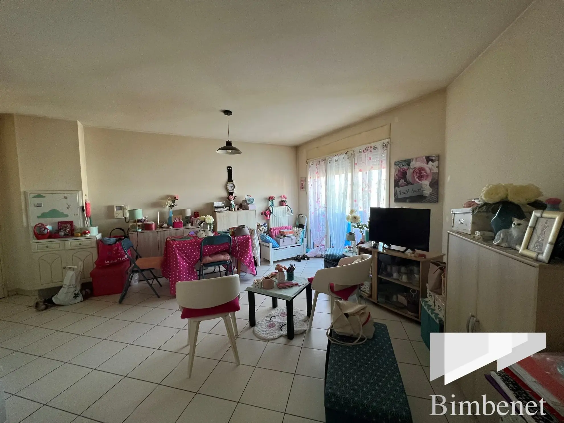 Appartement T1 avec terrasse à Fleury-les-Aubrais dans résidence récente 