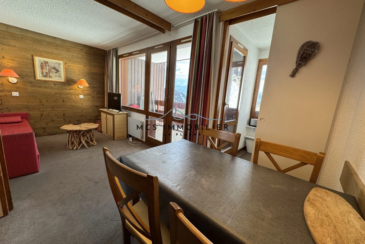 Appartement T2 à Belle Plagne dans la résidence BERYL, pied des pistes, idéal investissement ou résidence secondaire 