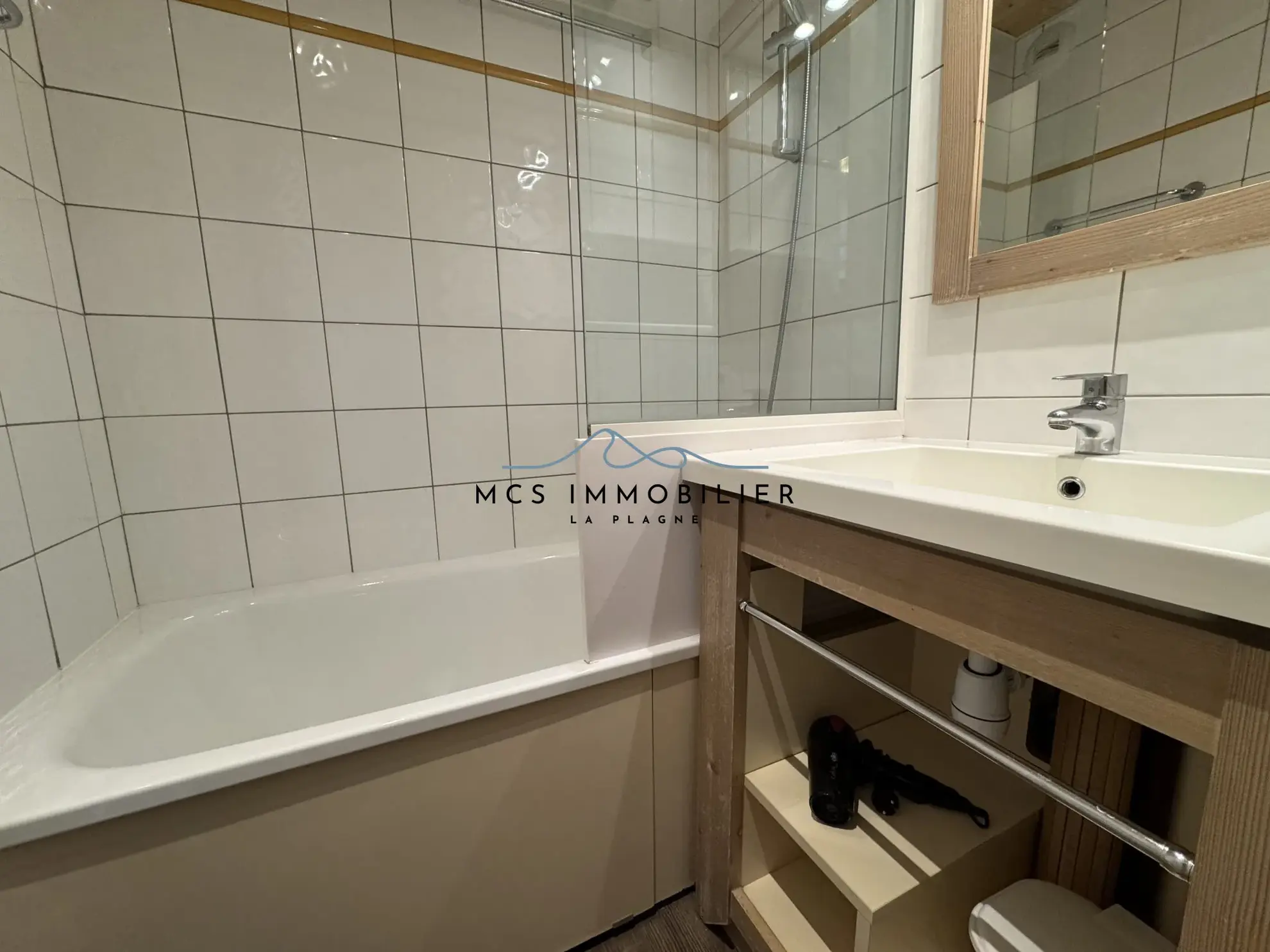 Appartement T2 à Belle Plagne dans la résidence BERYL, pied des pistes, idéal investissement ou résidence secondaire 