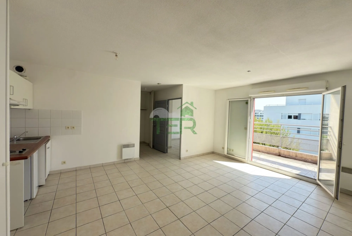 Appartement T2 à Montpellier Cellenueve avec terrasse et parking en dernier étage 