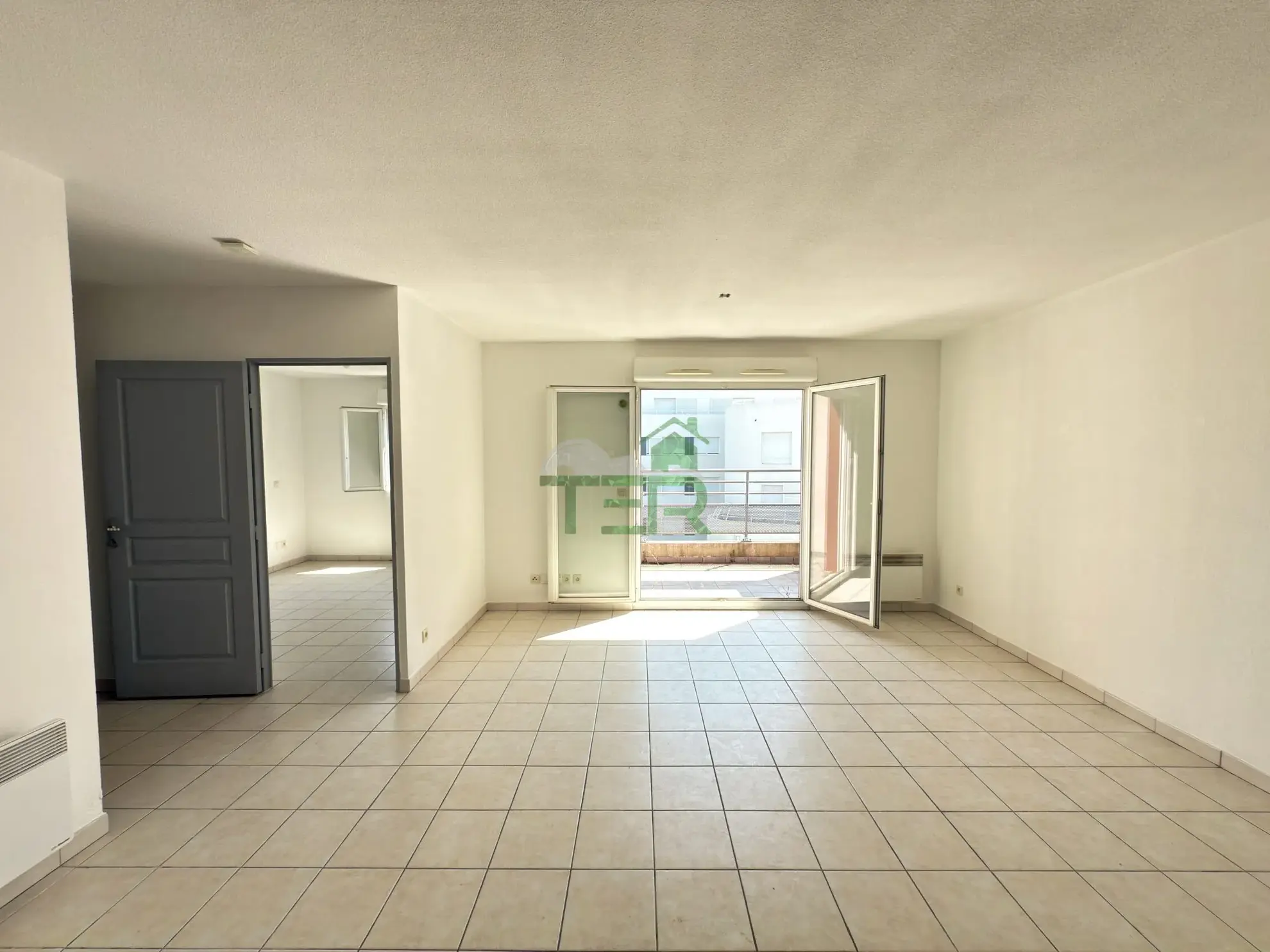 Appartement T2 à Montpellier Cellenueve avec terrasse et parking en dernier étage 