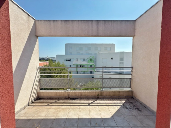 Appartement T2 à Montpellier Cellenueve avec terrasse et parking en dernier étage