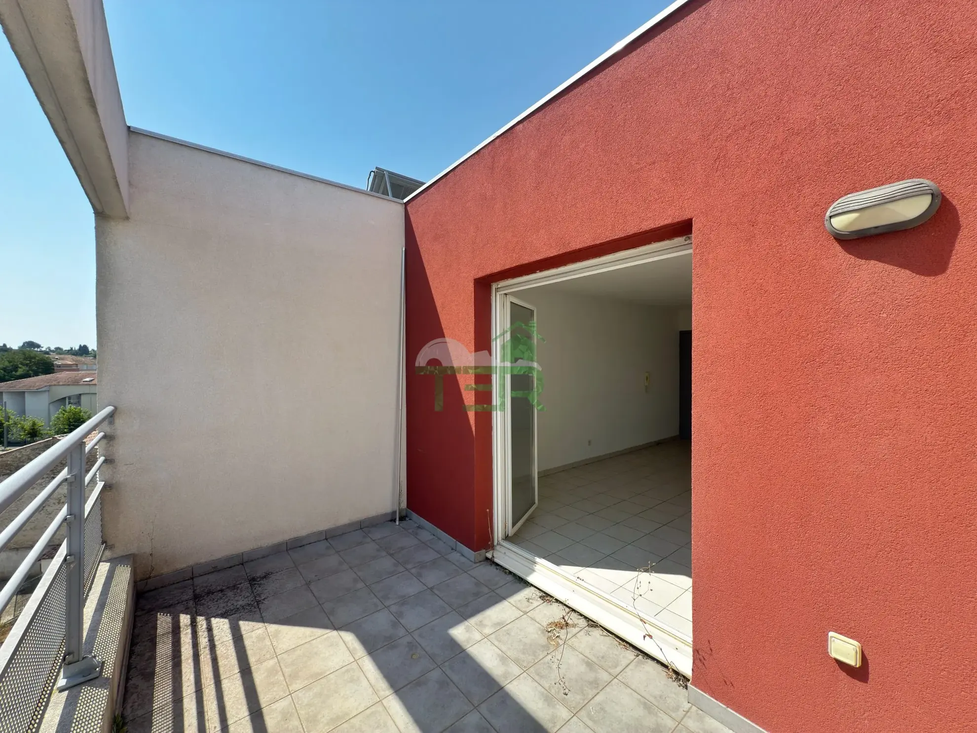 Appartement T2 à Montpellier Cellenueve avec terrasse et parking en dernier étage 