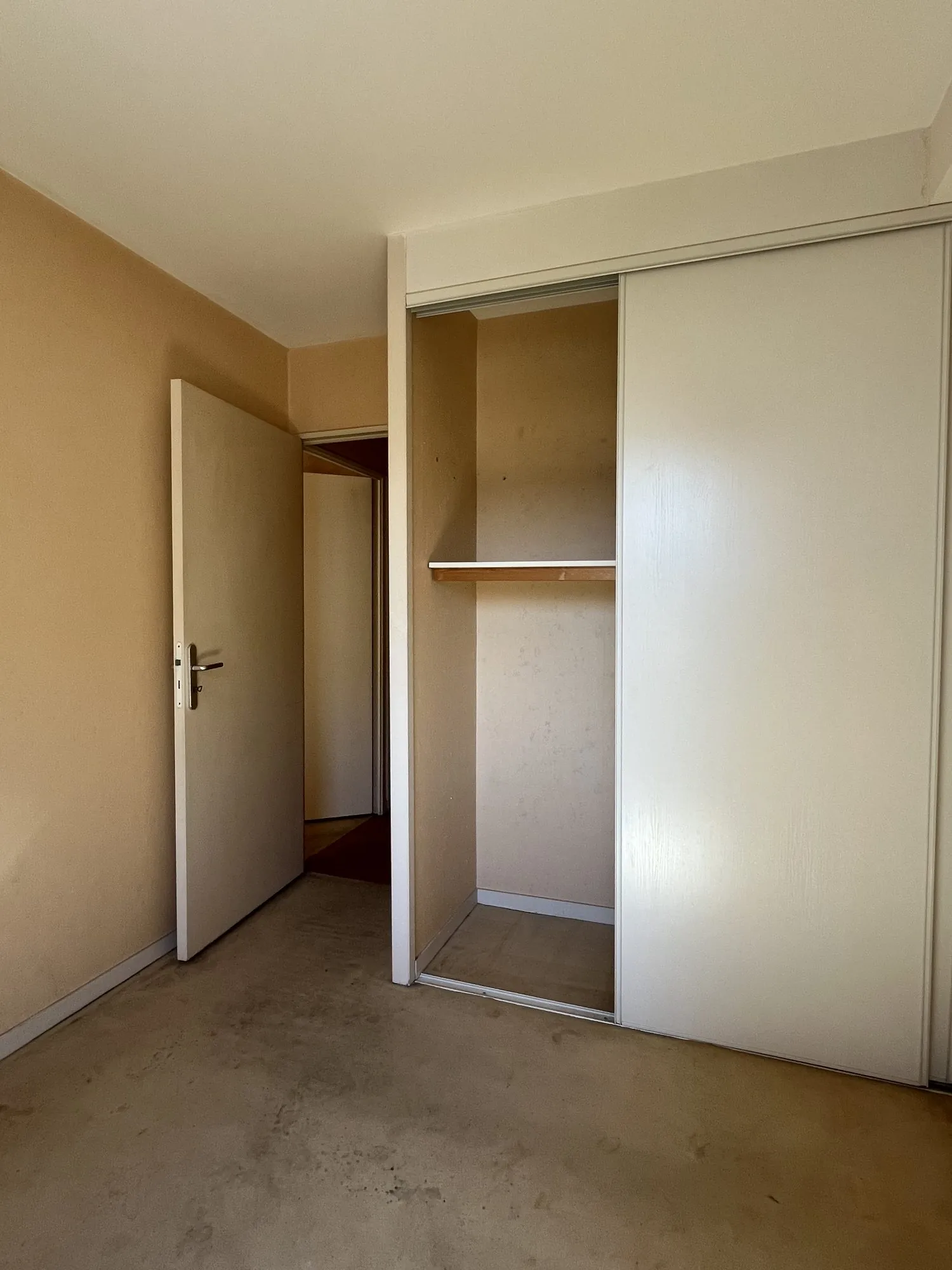 Appartement T3 lumineux de 57m² avec balcon et garage à Le Havre 