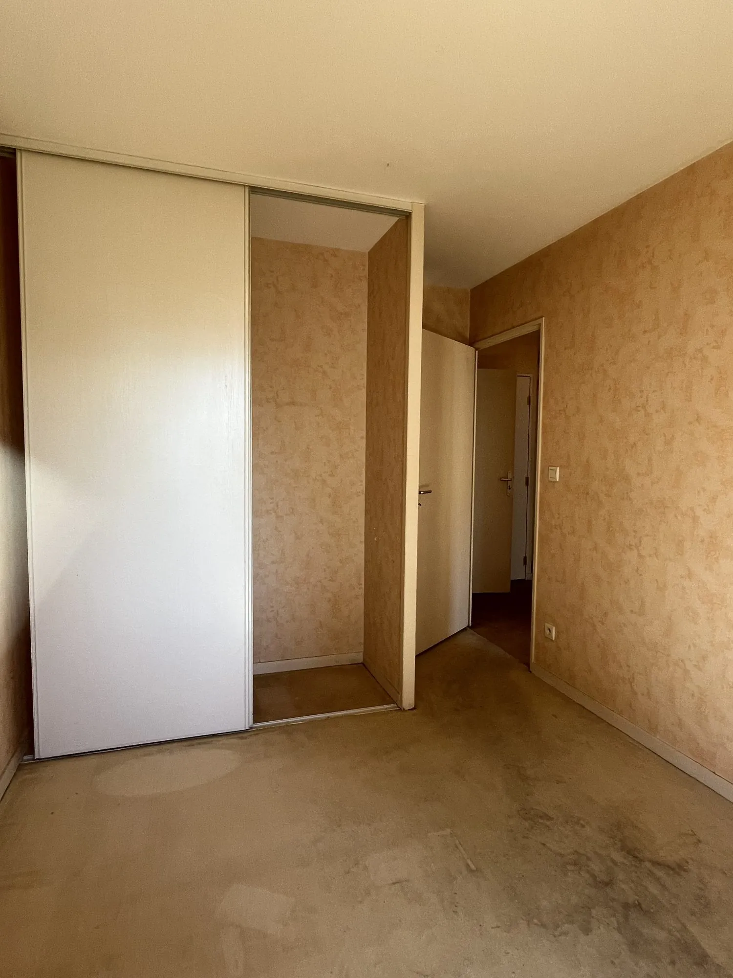 Appartement T3 lumineux de 57m² avec balcon et garage à Le Havre 