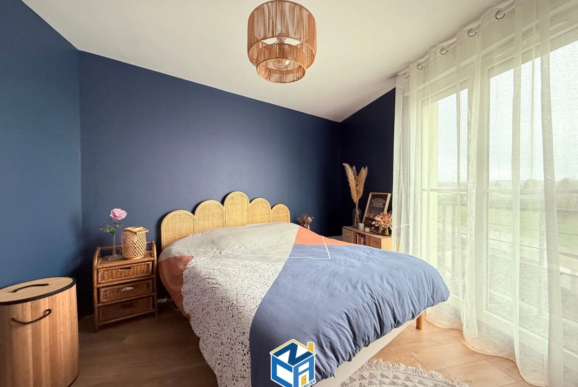 Vente appartement T2 en dernier étage avec deux balcons à Tours 