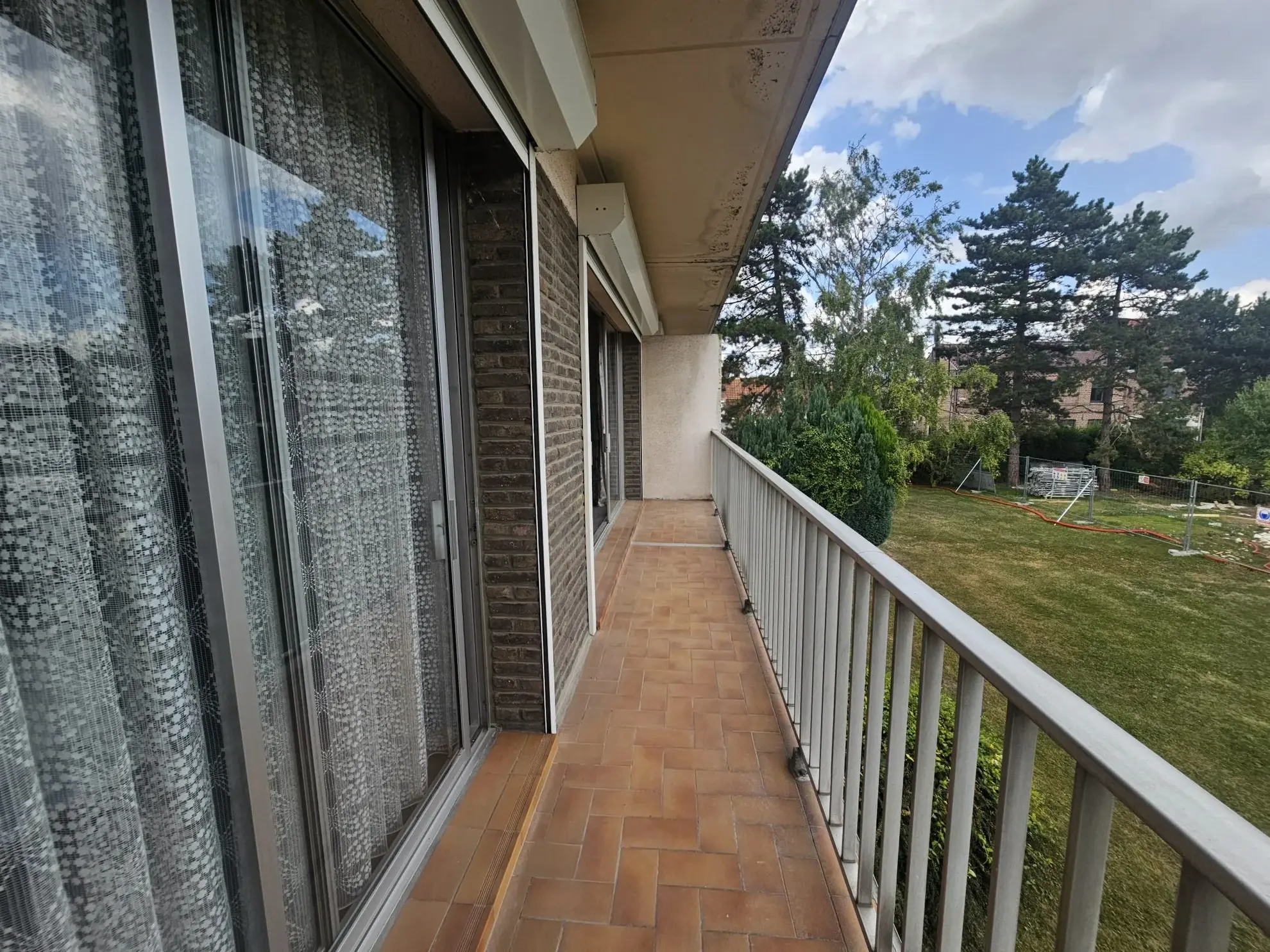 Charmant appartement T3 de 74 m² à Vendeville, balcon, cave et parking sécurisé 