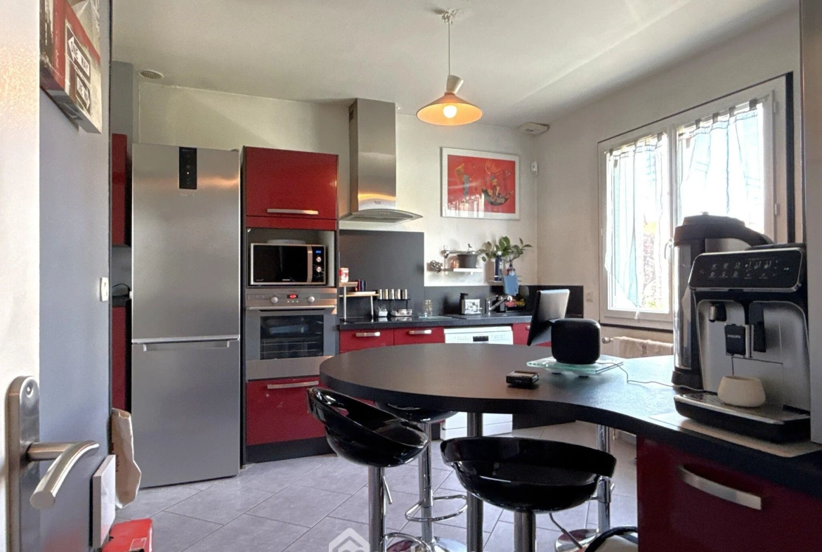 Maison de plain-pied 111 m² à Migné-Auxances, proche commodités 