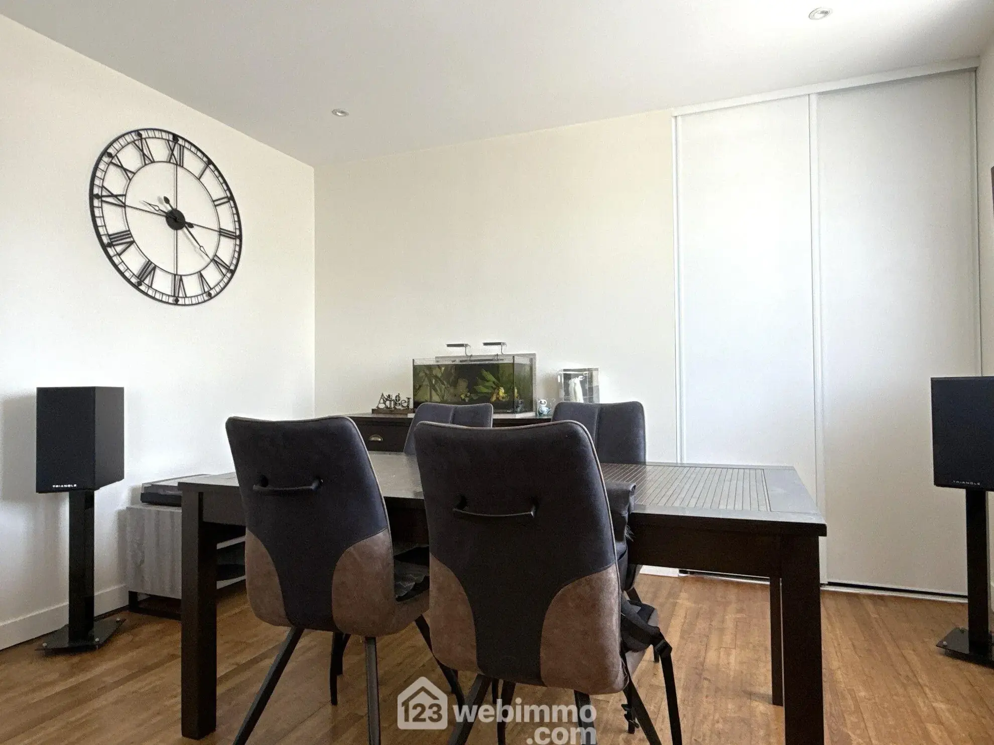 Maison de plain-pied 111 m² à Migné-Auxances, proche commodités 