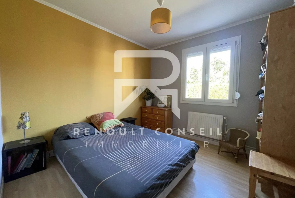 Maison de 120 m² Carrez à Franqueville-Saint-Pierre avec garage et terrasse 