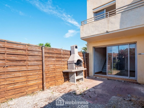 Maison T3 avec terrasse et parking à Agde – Opportunité à saisir