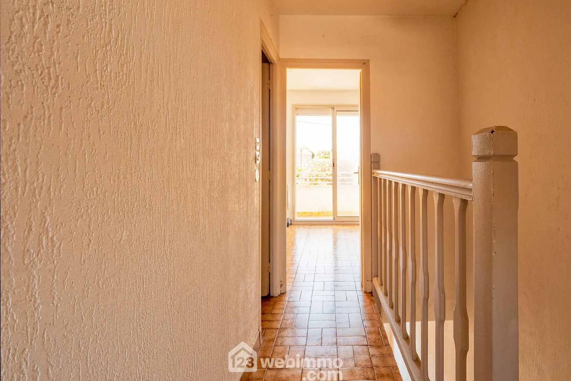 Maison T3 avec terrasse et parking à Agde – Opportunité à saisir 