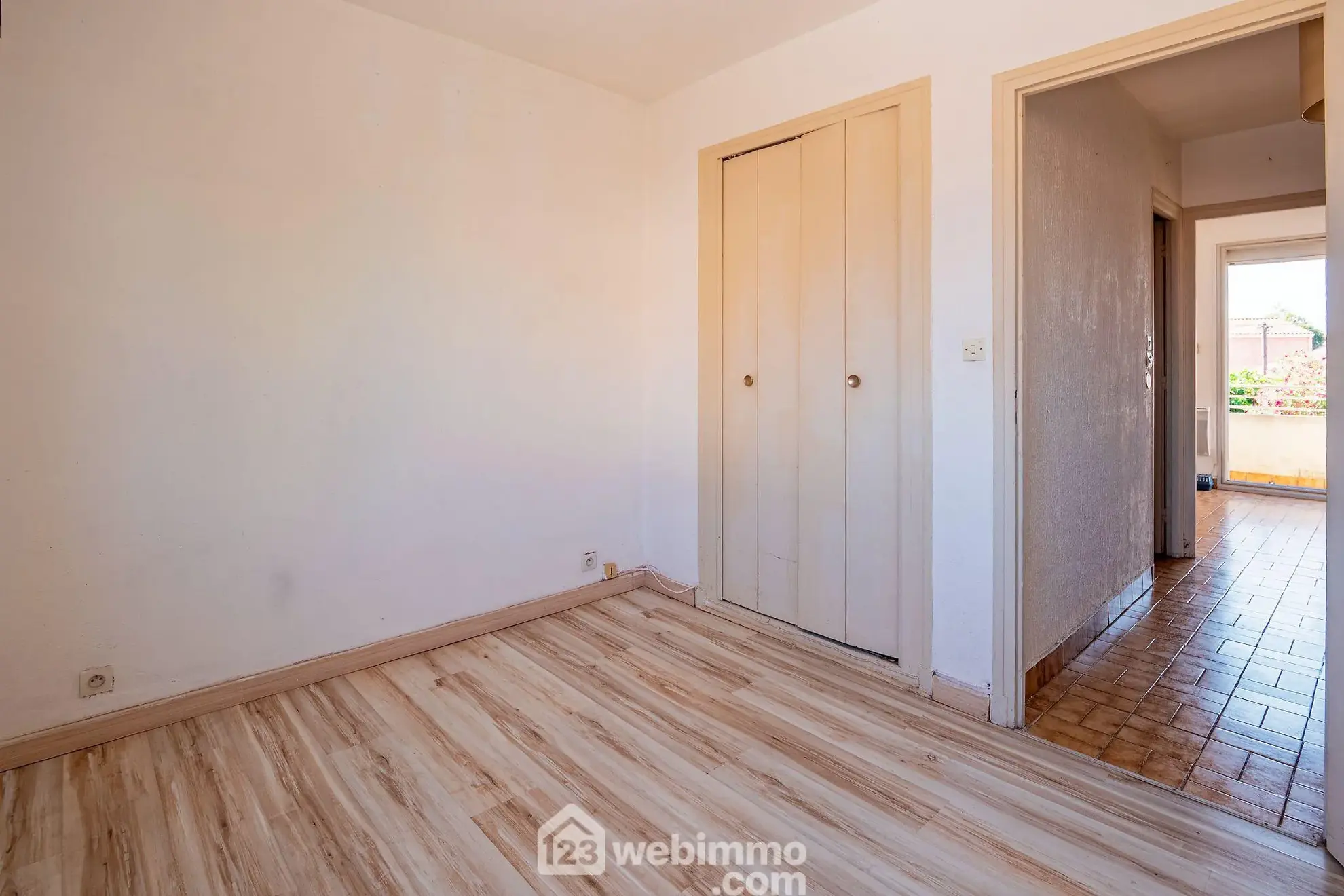 Maison T3 avec terrasse et parking à Agde – Opportunité à saisir 