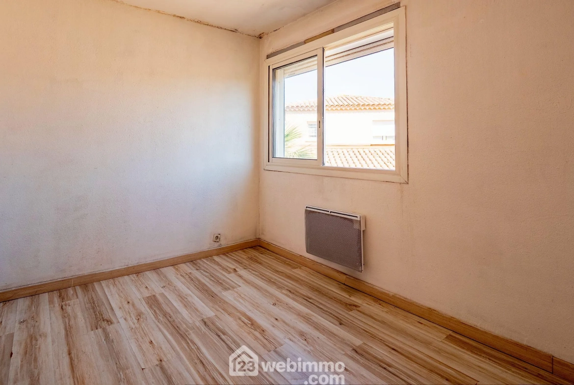 Maison T3 avec terrasse et parking à Agde – Opportunité à saisir 