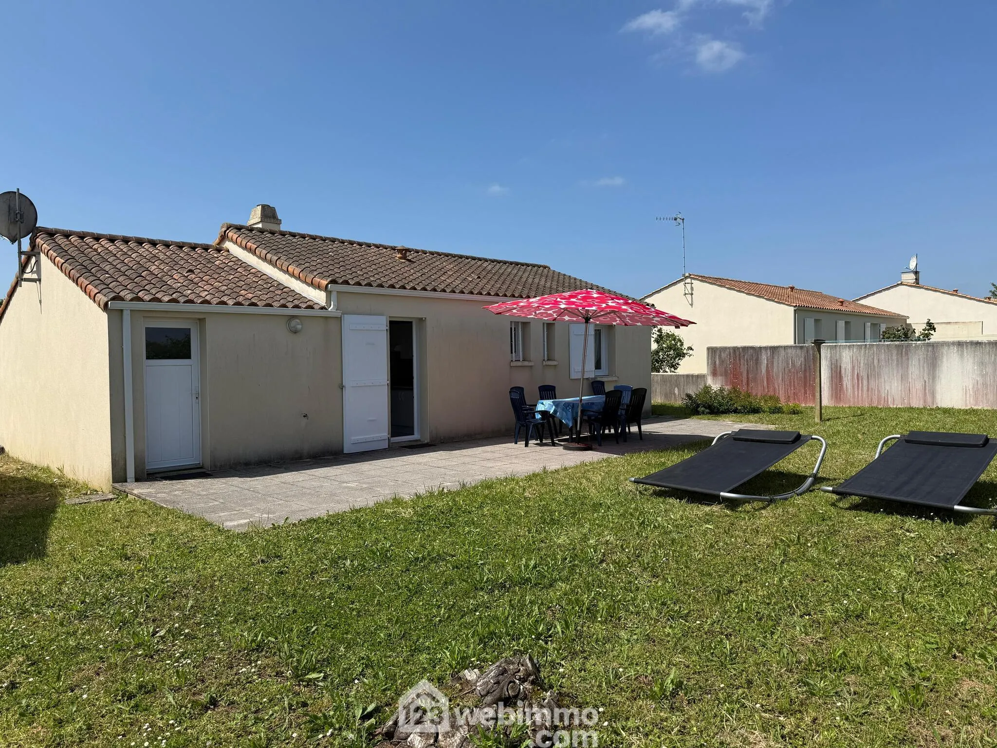 Maison de 70 m² à Longeville-sur-Mer, 3 chambres, terrasse, proche plages 