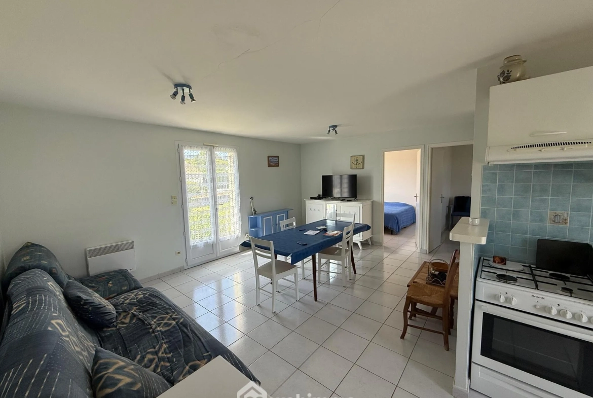 Maison de 70 m² à Longeville-sur-Mer, 3 chambres, terrasse, proche plages 