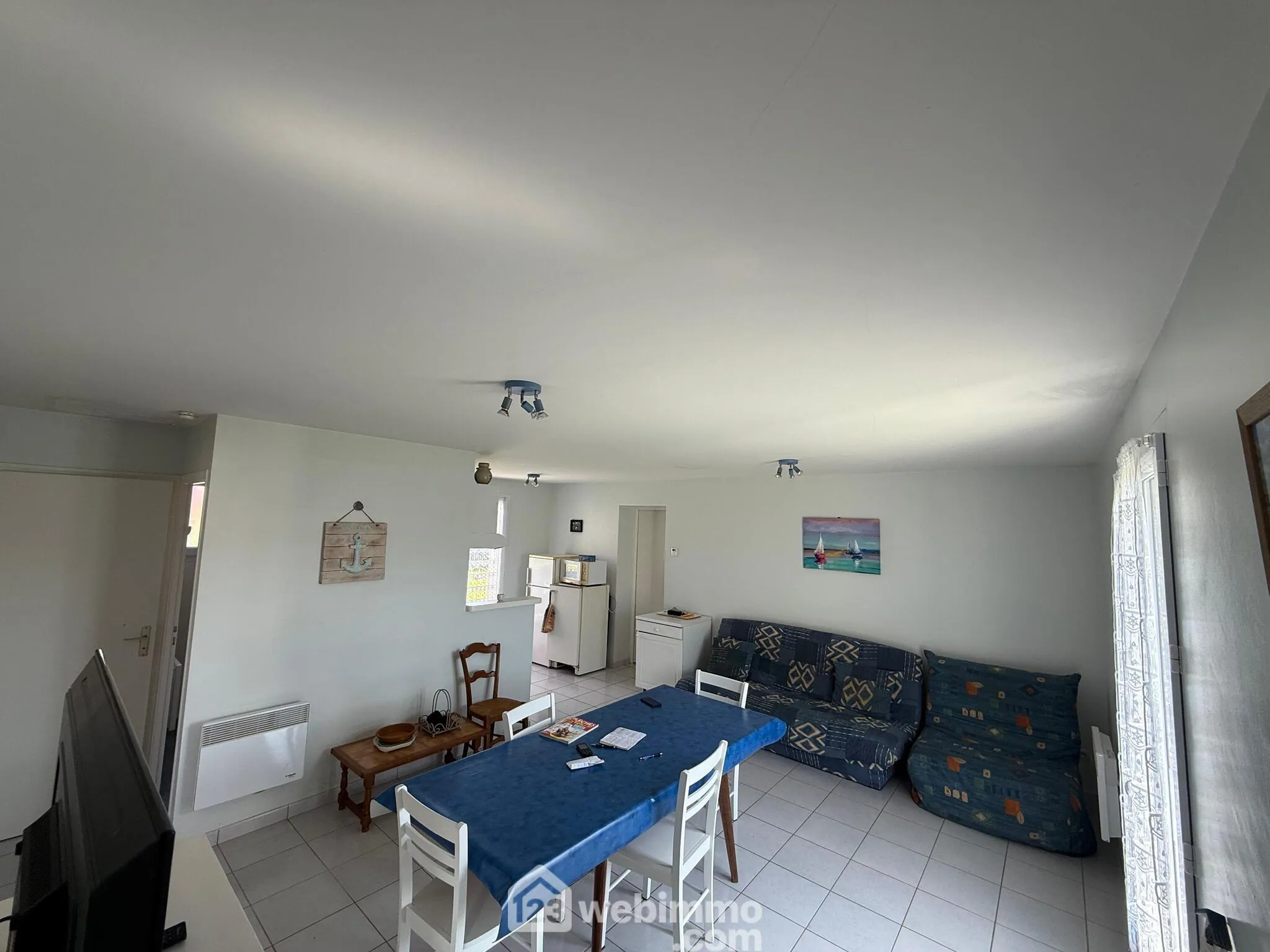 Maison de 70 m² à Longeville-sur-Mer, 3 chambres, terrasse, proche plages 