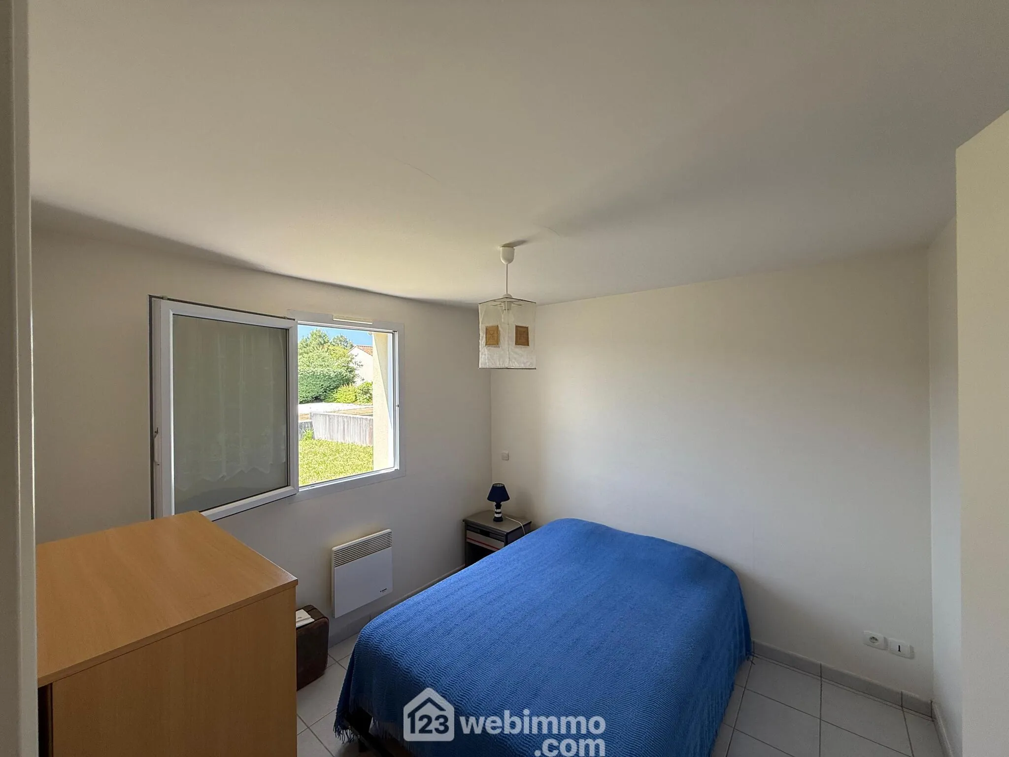 Maison de 70 m² à Longeville-sur-Mer, 3 chambres, terrasse, proche plages 