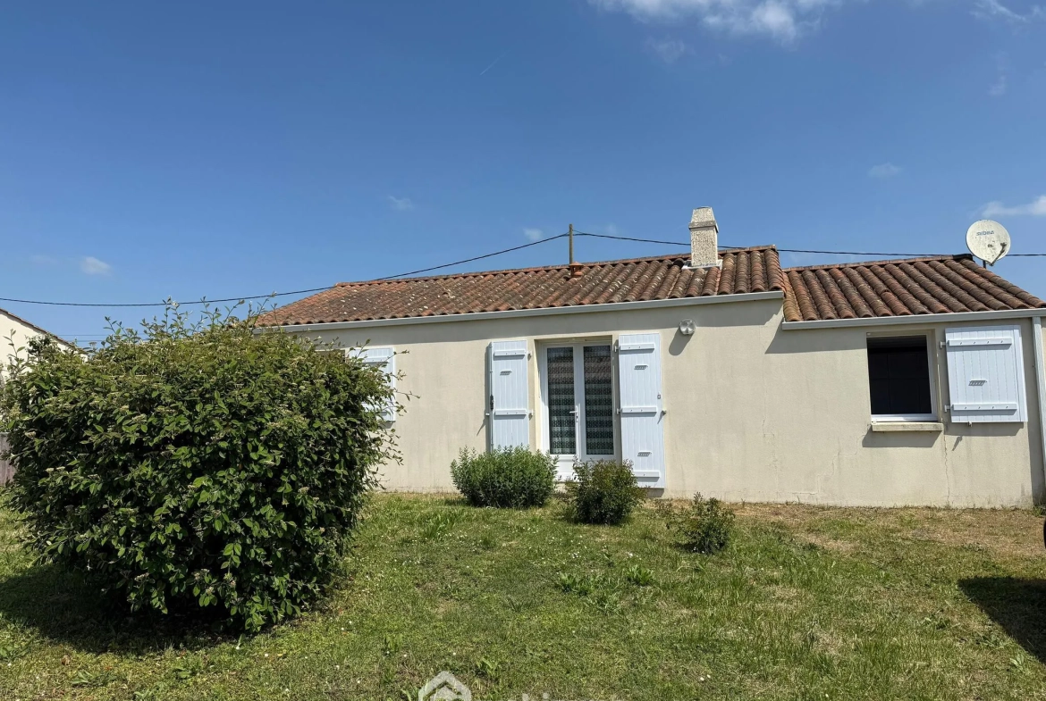 Maison de 70 m² à Longeville-sur-Mer, 3 chambres, terrasse, proche plages 