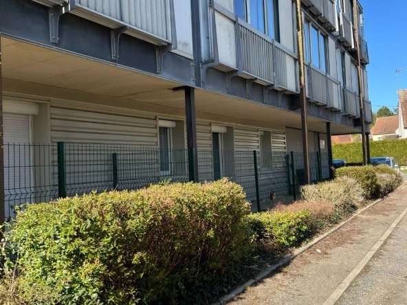 Appartement 4 pièces à Compiègne avec cave et rénovation récente