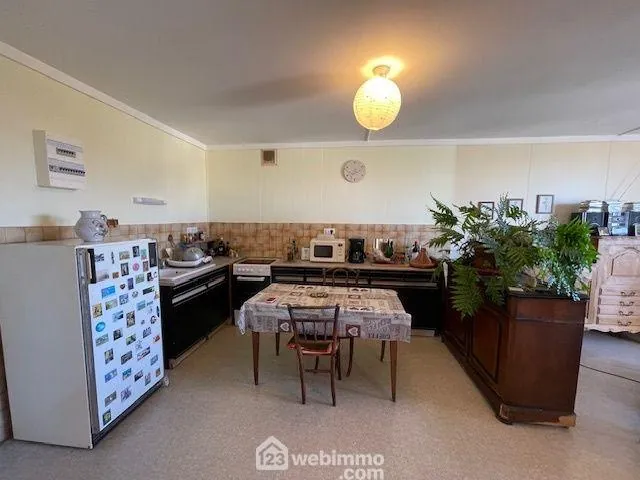 Appartement 4 pièces à Compiègne avec cave et rénovation récente 