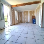 Maison à rénover à Langoiran avec jardin et garage - 2 chambres