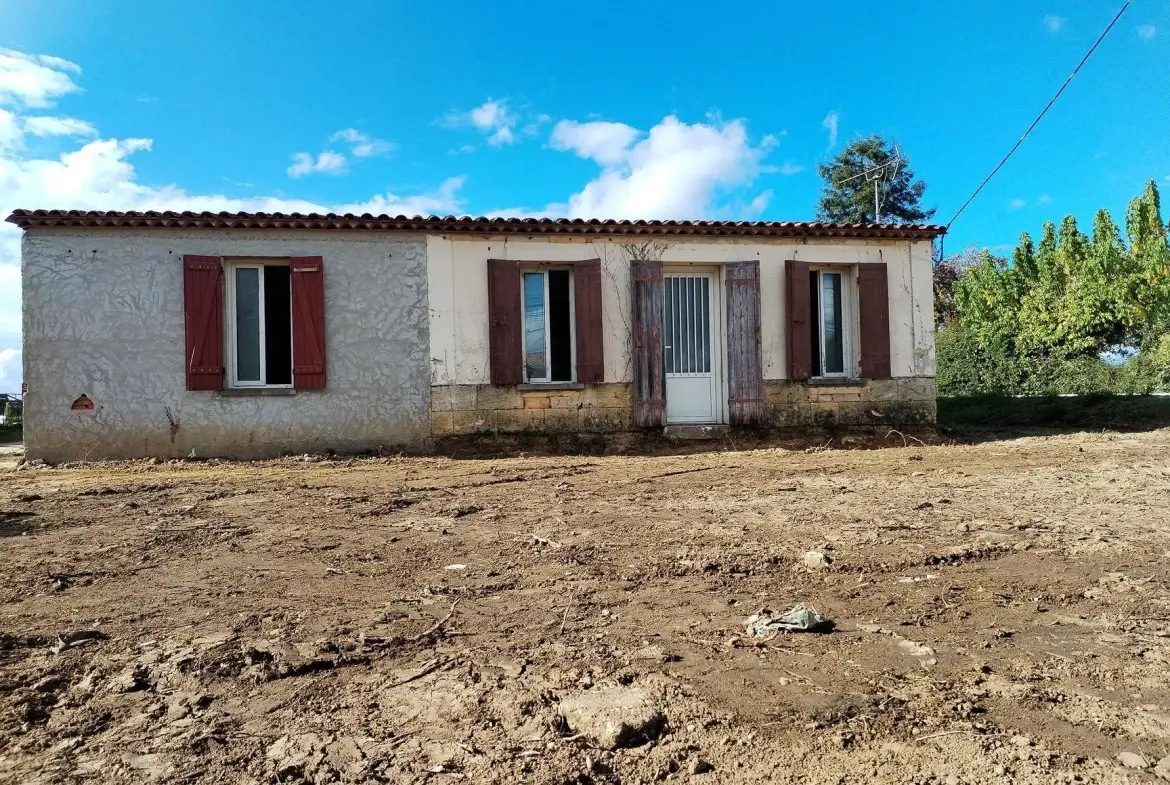Maison à rénover à Langoiran avec jardin et garage - 2 chambres 