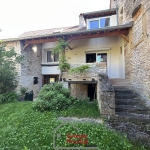 Belle maison de village en pierre à Cortevaix proche Cluny, jardin et grange