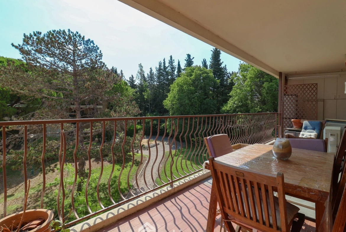 Bel appartement de 69m² avec terrasse à Marseille dans résidence calme 