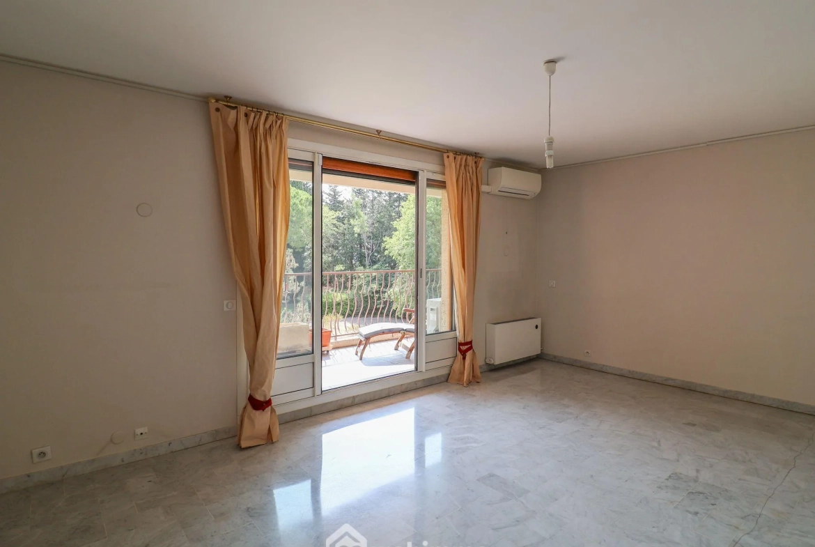 Bel appartement de 69m² avec terrasse à Marseille dans résidence calme 