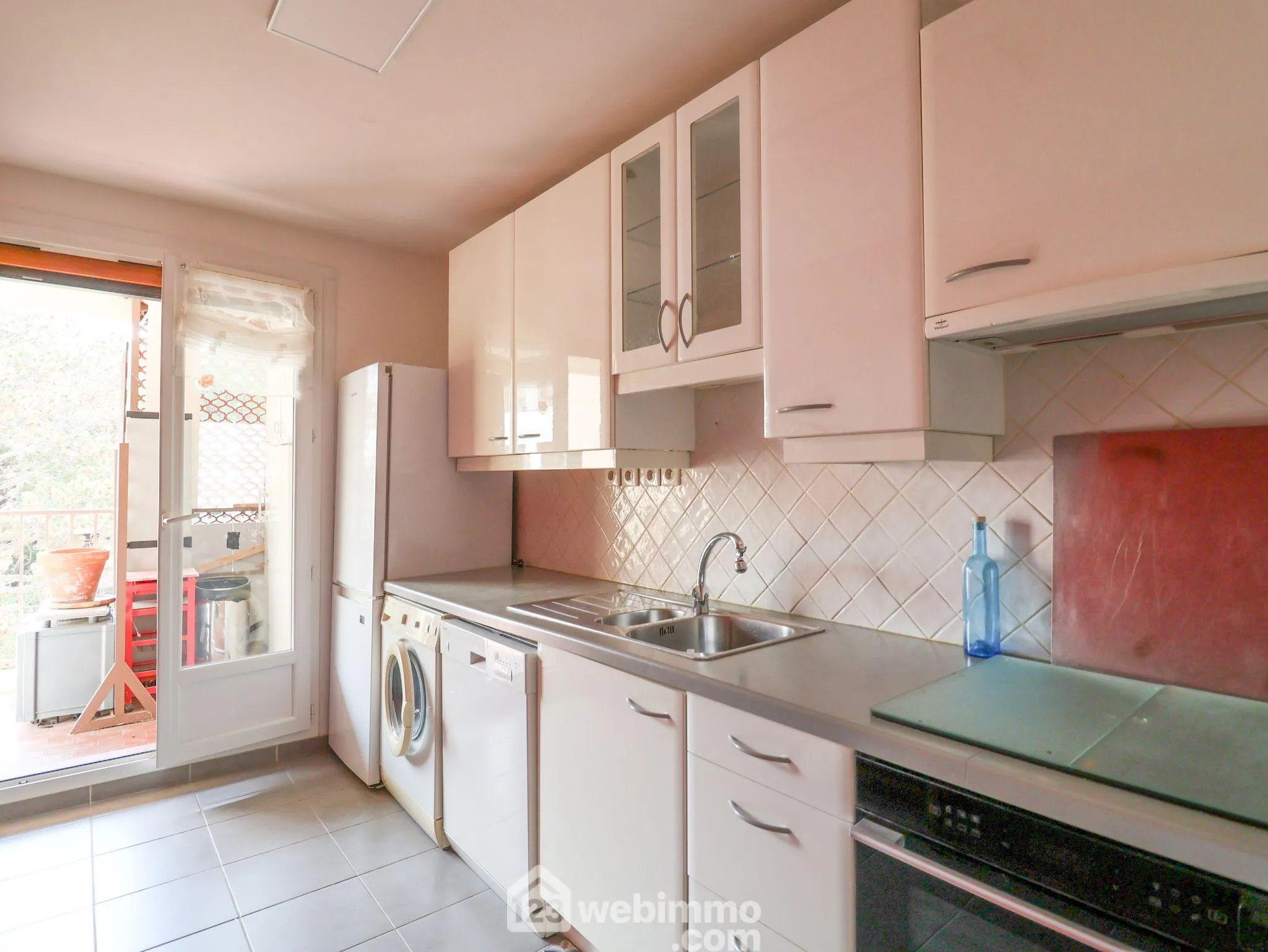 Bel appartement de 69m² avec terrasse à Marseille dans résidence calme 