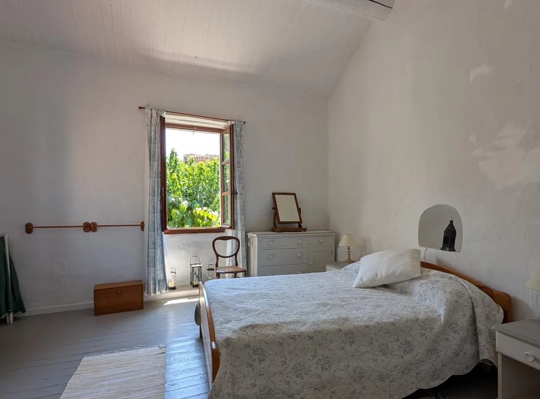Maison de village avec terrasse et cave à Saint Bonnet du Gard 