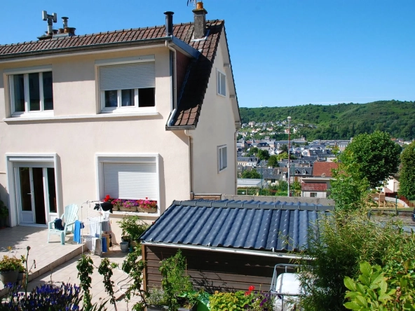 Charmant pavillon à Fécamp avec jardin, garage et proximité écoles et commerces