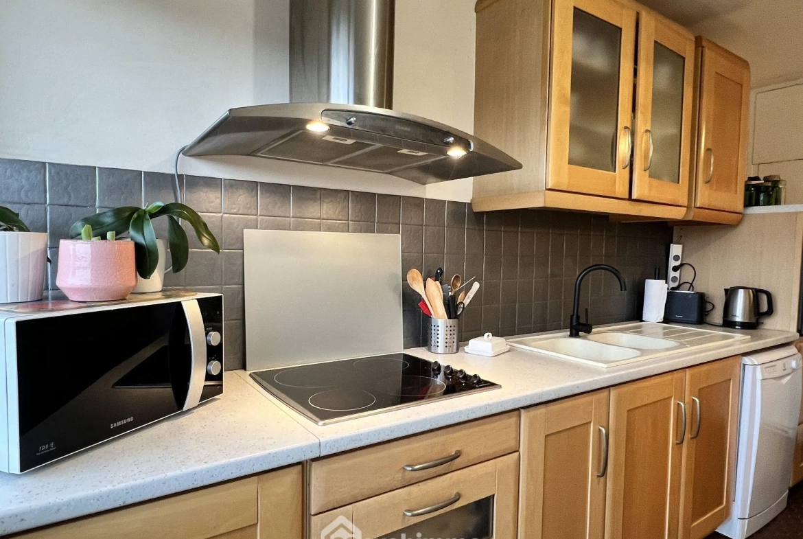 Très bel appartement 4 pièces de 92 m² à Thiais avec loggia et parking 