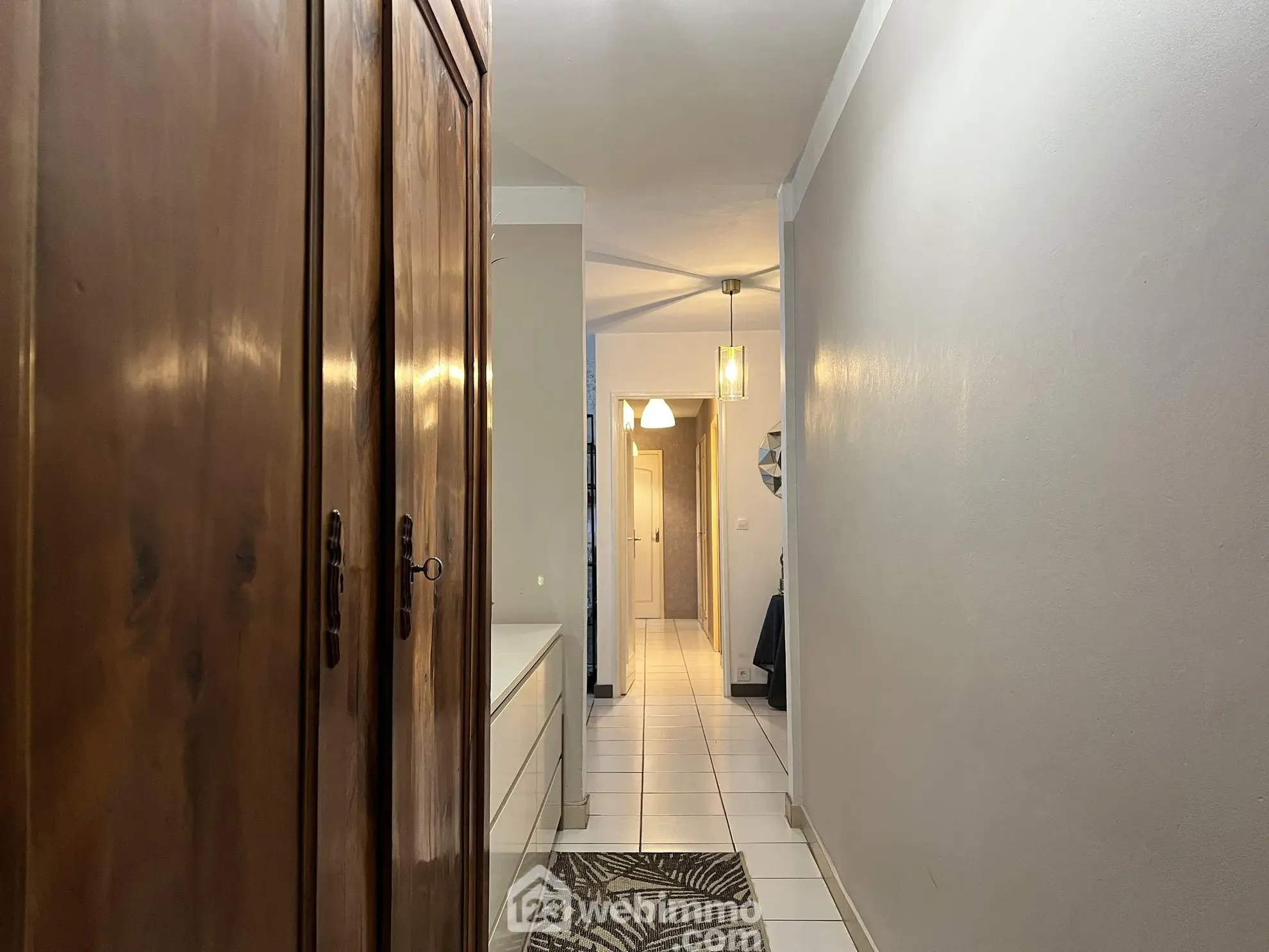 Très bel appartement 4 pièces de 92 m² à Thiais avec loggia et parking 