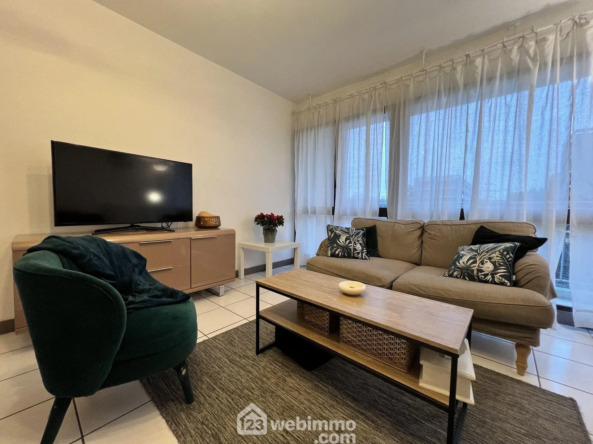 Très bel appartement 4 pièces de 92 m² à Thiais avec loggia et parking 