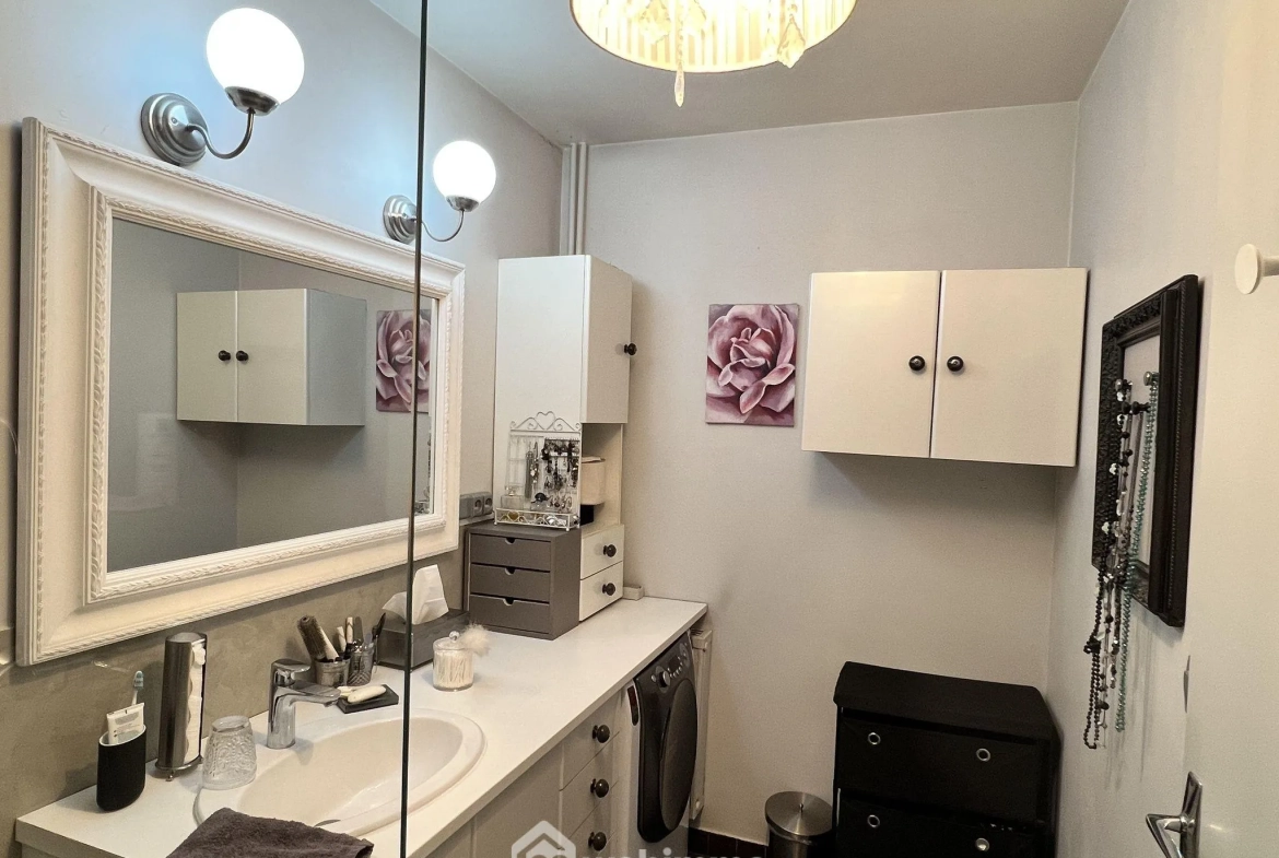 Très bel appartement 4 pièces de 92 m² à Thiais avec loggia et parking 