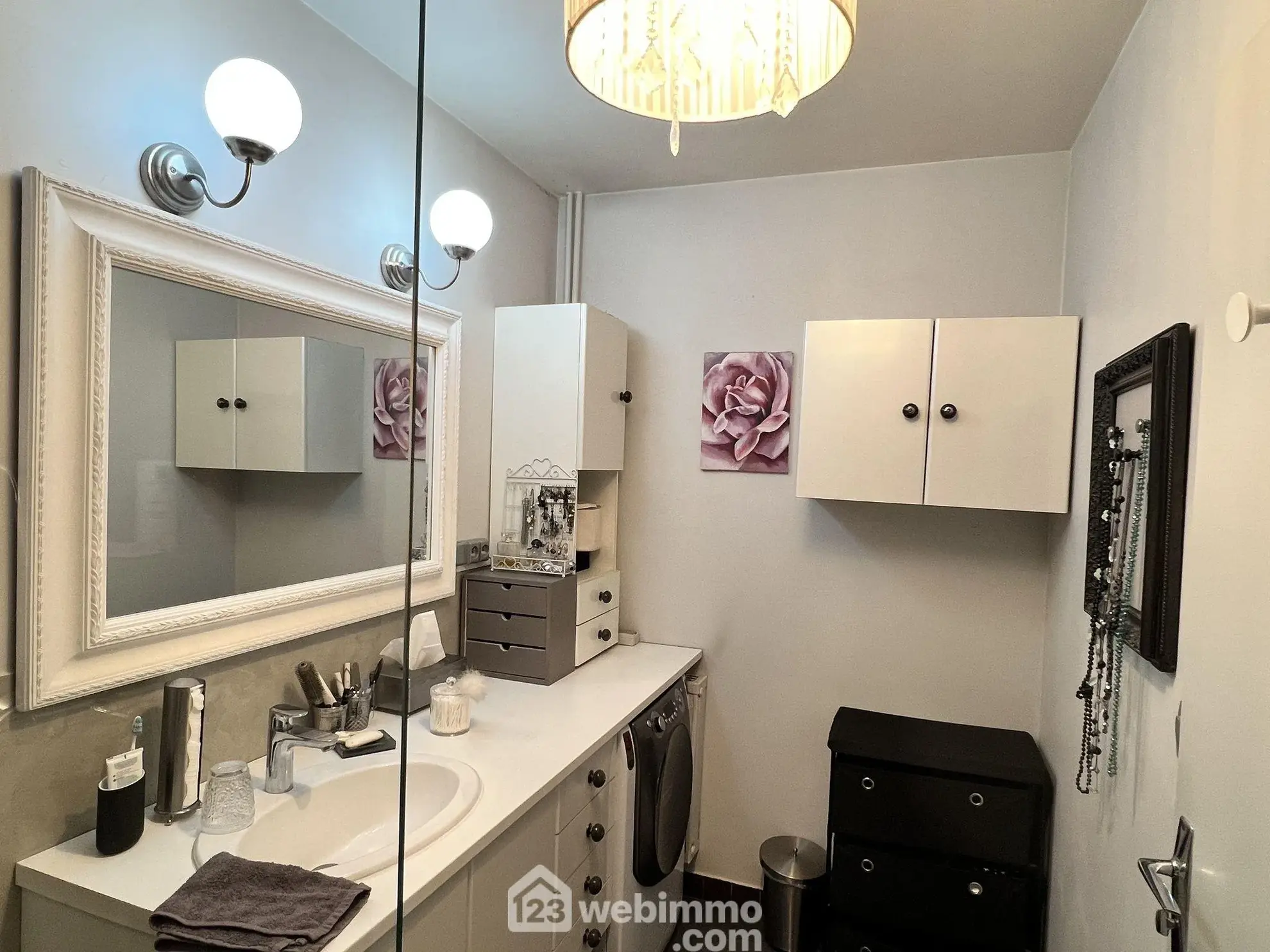 Très bel appartement 4 pièces de 92 m² à Thiais avec loggia et parking 