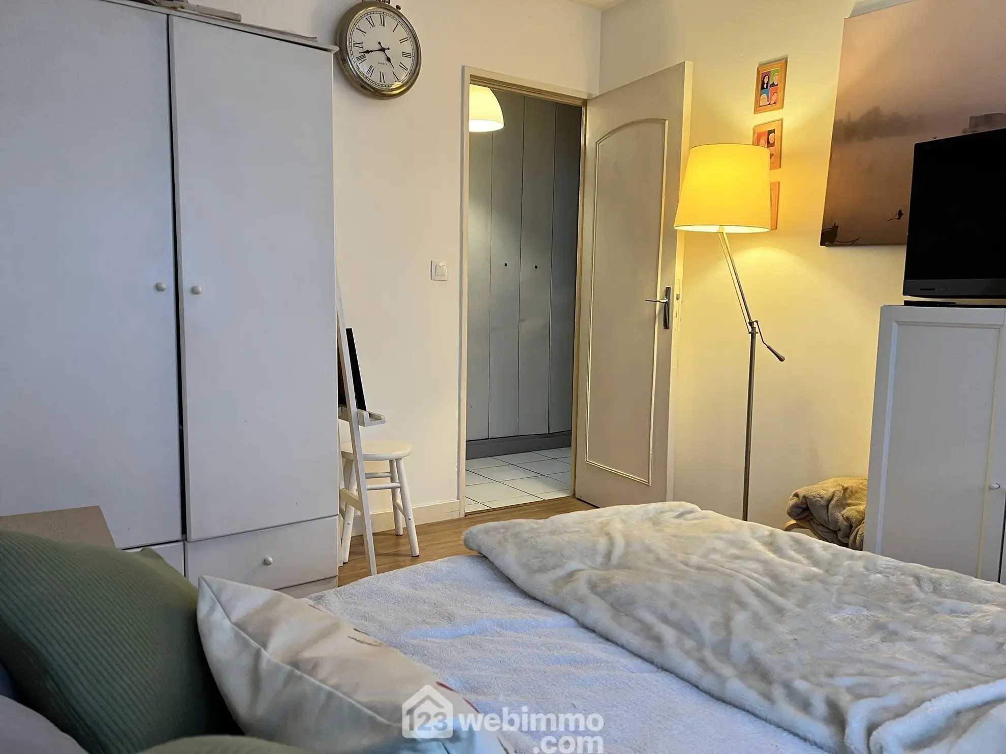 Très bel appartement 4 pièces de 92 m² à Thiais avec loggia et parking 