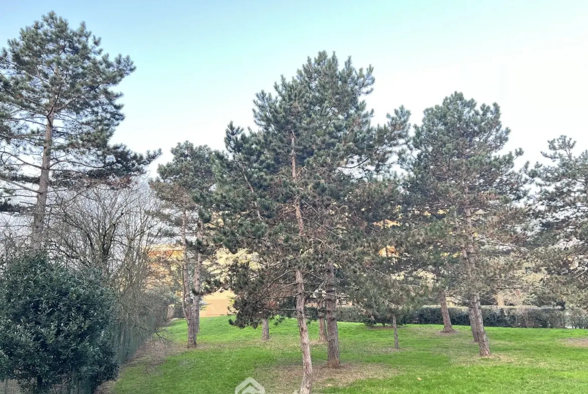 Très bel appartement 4 pièces de 92 m² à Thiais avec loggia et parking 