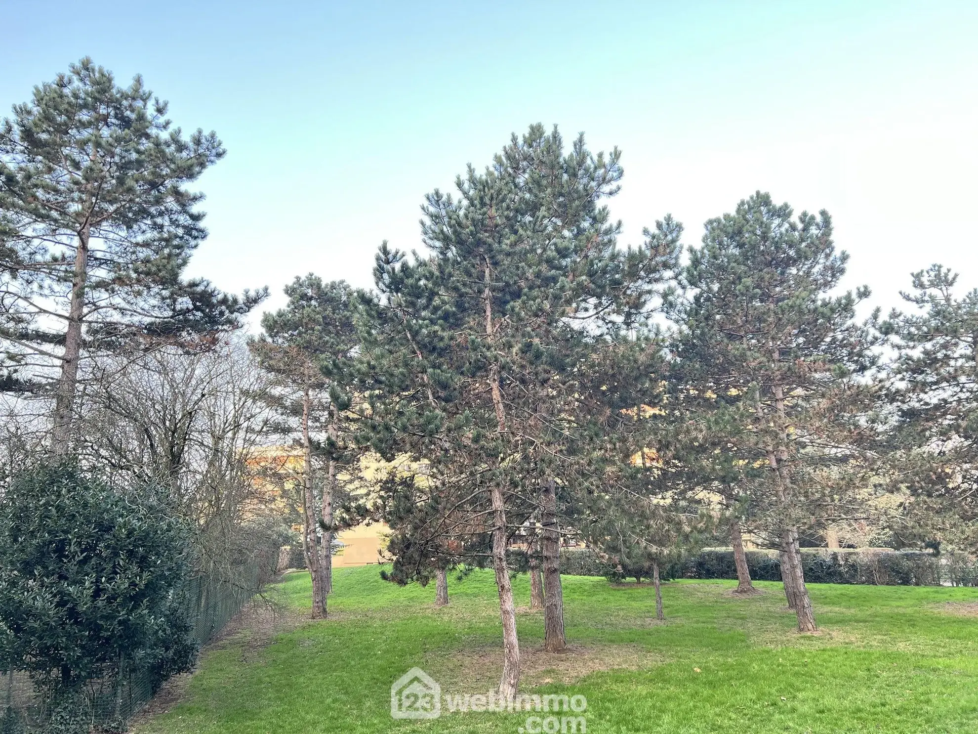 Très bel appartement 4 pièces de 92 m² à Thiais avec loggia et parking 