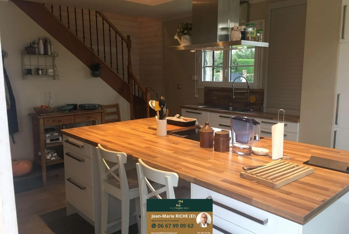 Belle maison de 145 m² à Le Quesnoy avec terrain de 900 m² et garage 
