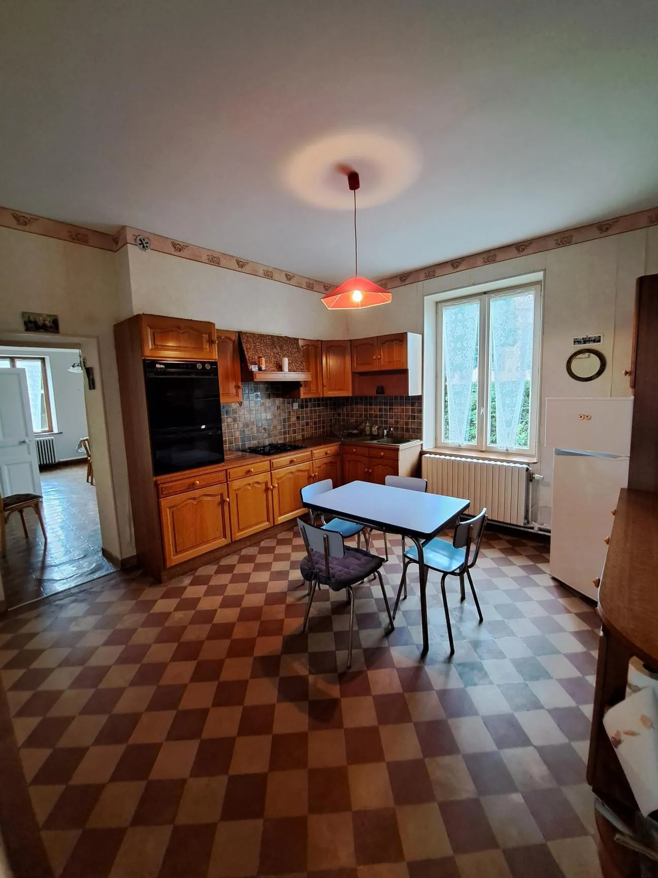 Maison bourgeoise de 220 m² à Docelles, potentiel immobilier exceptionnel 